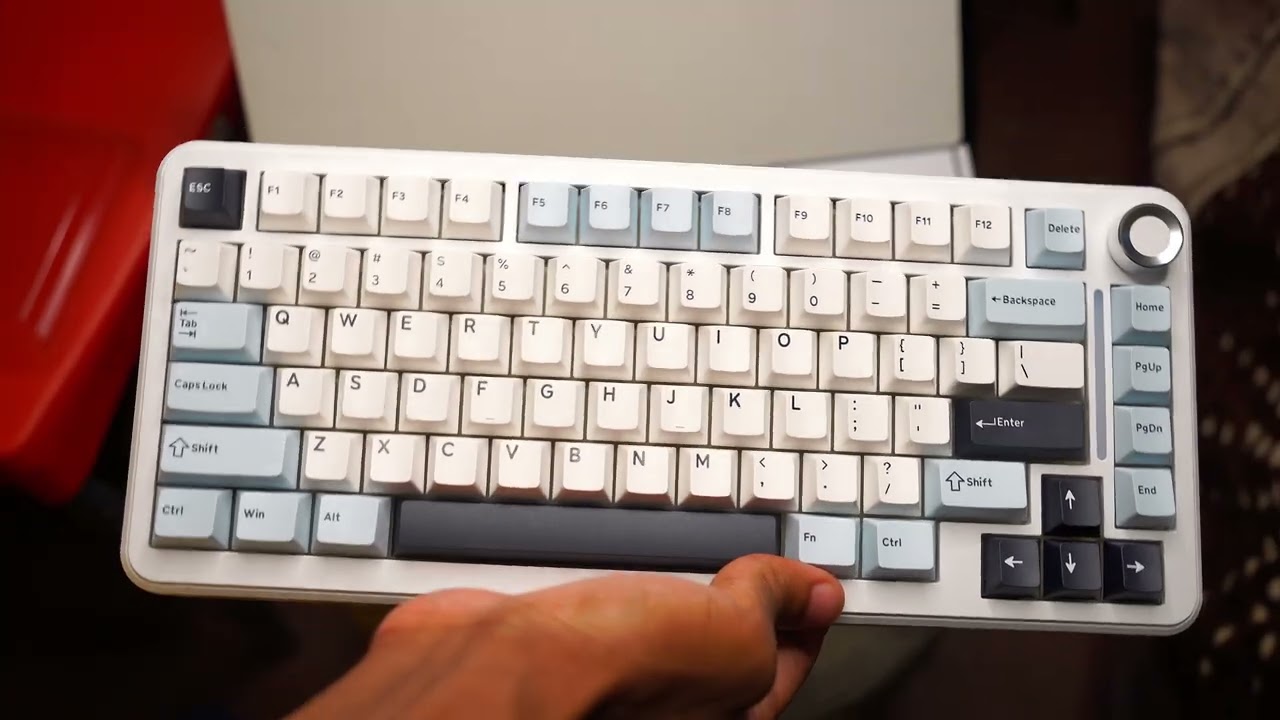 Unboxing The FREEWOLF F75 Wireless RGB Gaming Keyboard With Type C