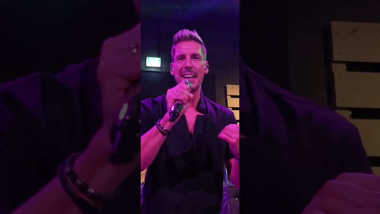Norman Langen in Bochum Showpalast Rouge 4.10.2025 