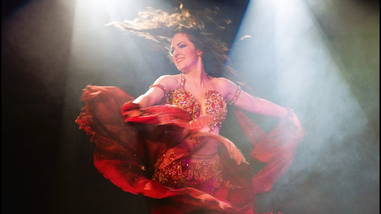 Alexandra Varga - Nassam Alayna El Hawa - Oriental Dance at Negma Gala Show 2023 (NIMFEUM)