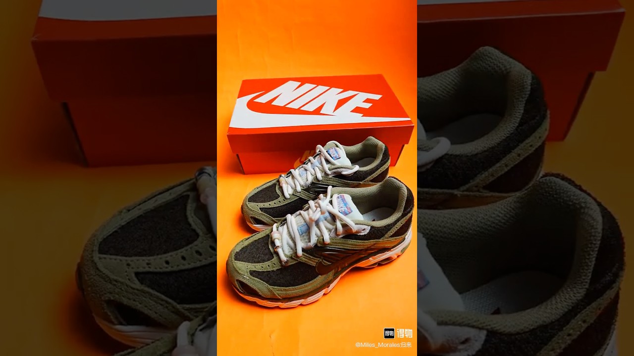Nike Air Max Moto 2K CNY 🏮 От 10 000 ₽ с учетом доставки до Москвы #китайскийновыйгод