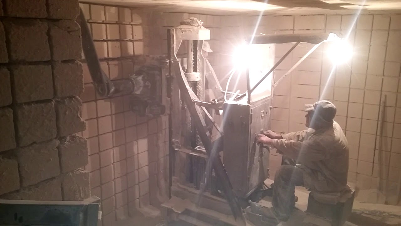 Добыча пиленного известняка (ракушечник,котелец) в шахте,глубина разработки до 60м