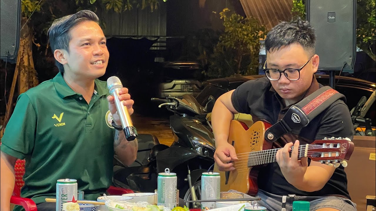 Sông Đoạ Đầy Phiên Bản Trên Bàn Nhậu || Cu Đông Vlog || Lâm Guitar