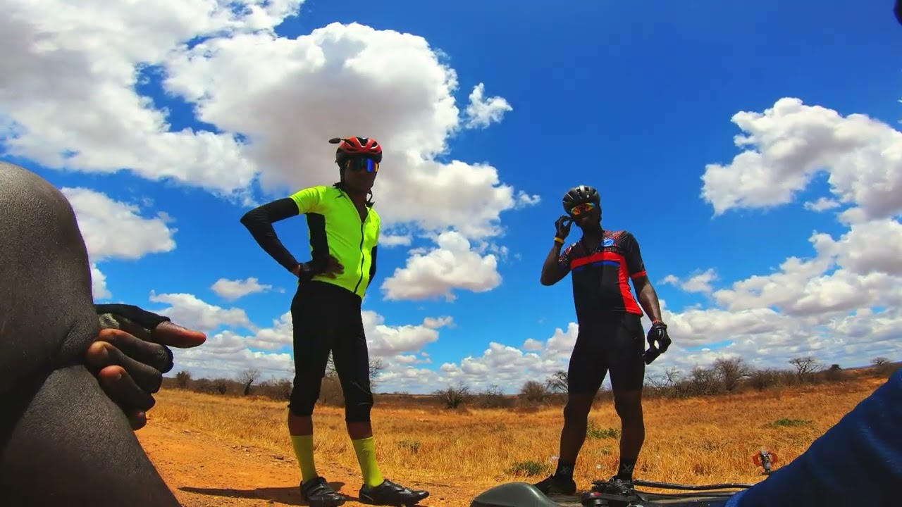 CYCLING TO MOMBASA FROM NAIROBI 500KM IN 17 HOURS | 1st CRUSH encountered | part ONE