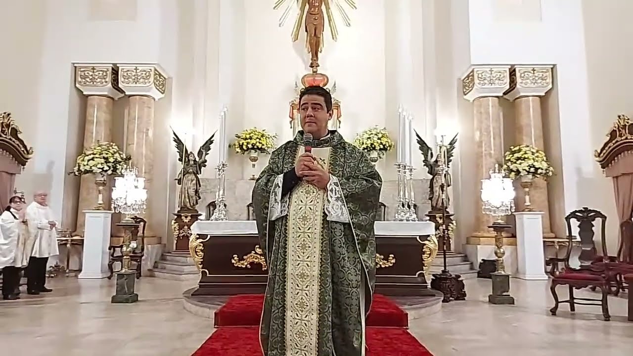 Padre Robson de Oliveira - Missa na Catedral de Mogi das Cruzes