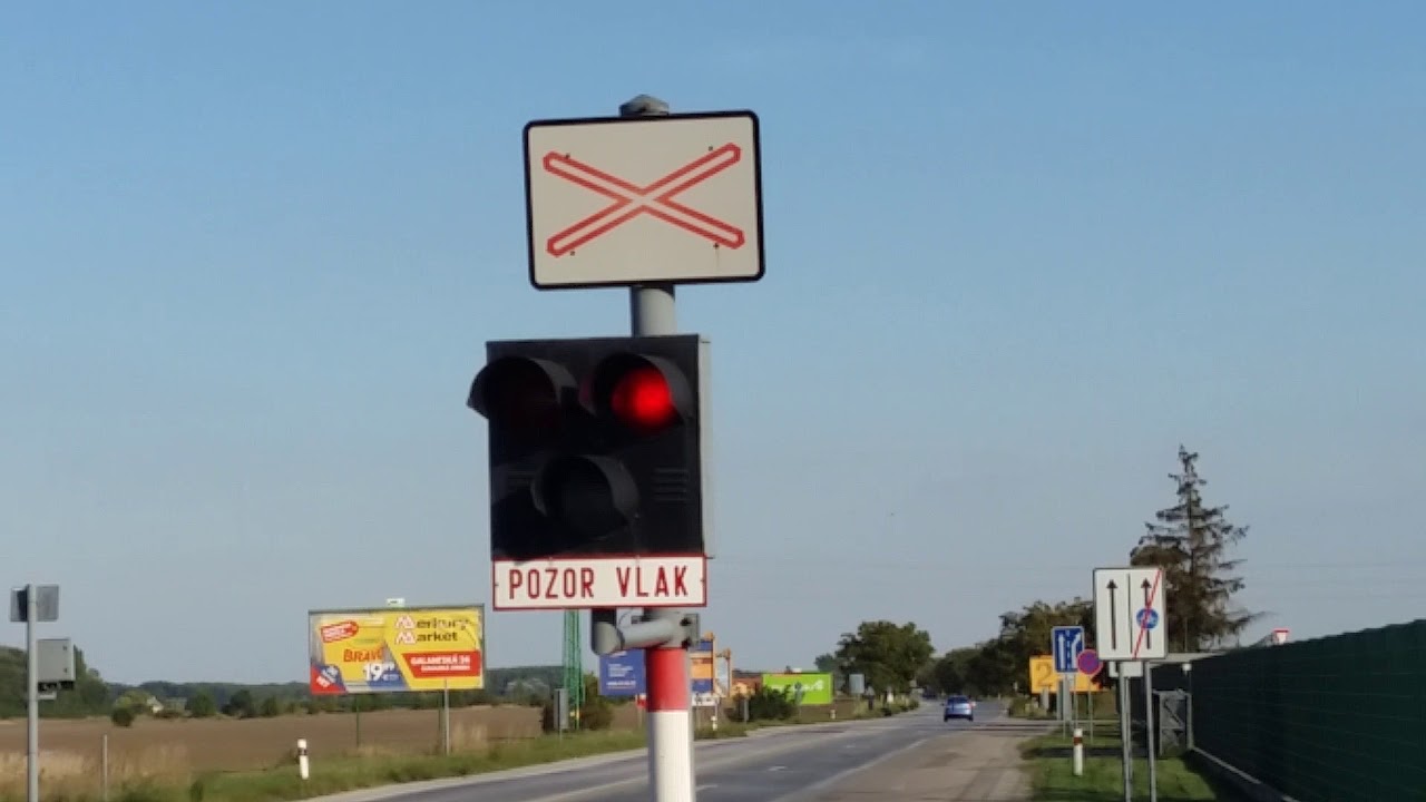 Railroad crossing Dunajská Streda #5/Vasúti átjáró/Železničné priecestie (10. 9. 2018.)