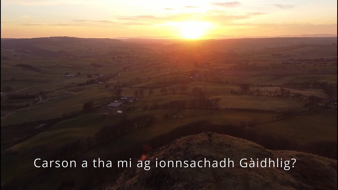 Carson a tha mi ag ionnsachadh Gàidhlig?