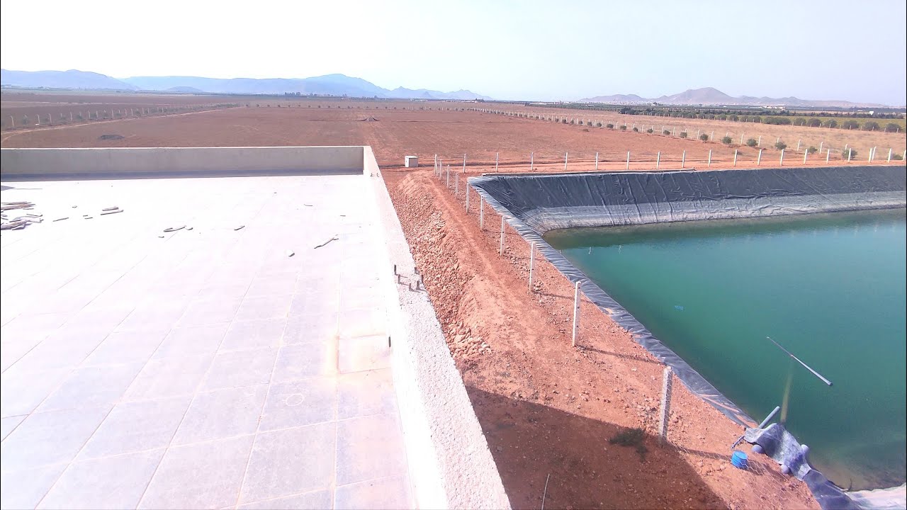 فيرمة للبيع  46500 متر , العروي طريق افسو   /FIRME À VENDRE AL AROUI NADOR