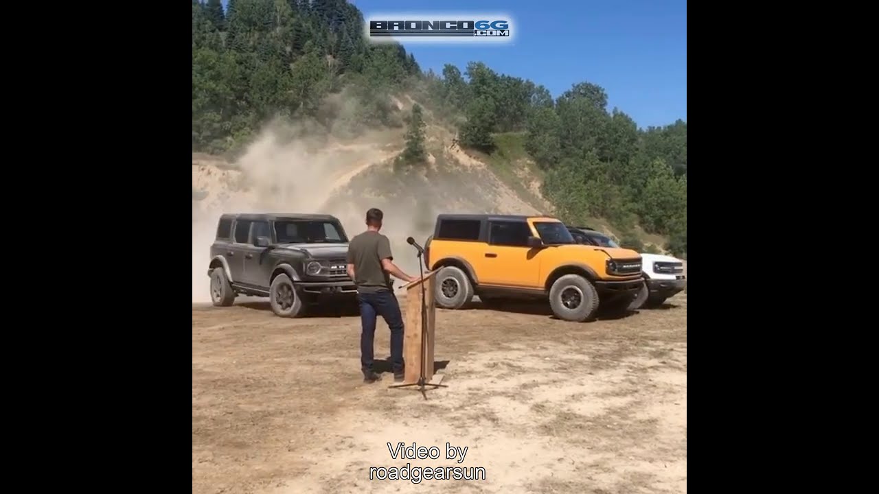 2021 Bronco and Bronco Sport Make Dramatic Entrance at Ride-Along Event