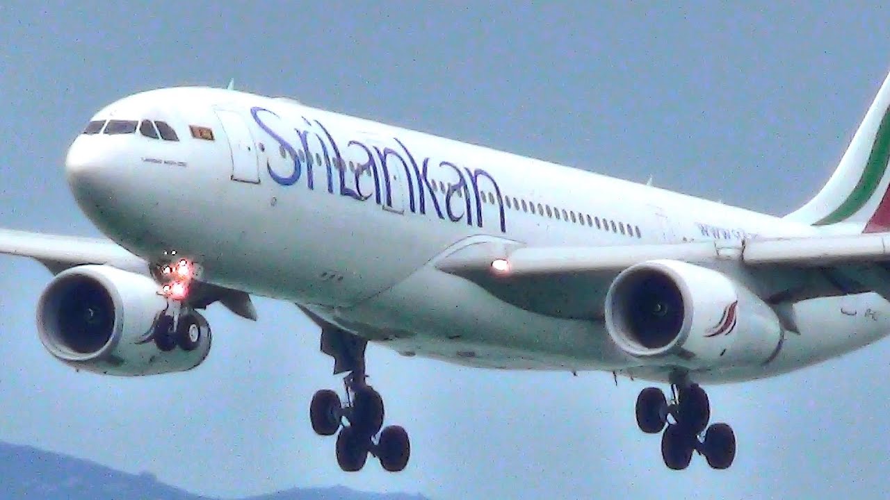 Sri Lankan Airlines Airbus A330 Landing in Hong Kong Airport flight ALK422. 4R-ALC