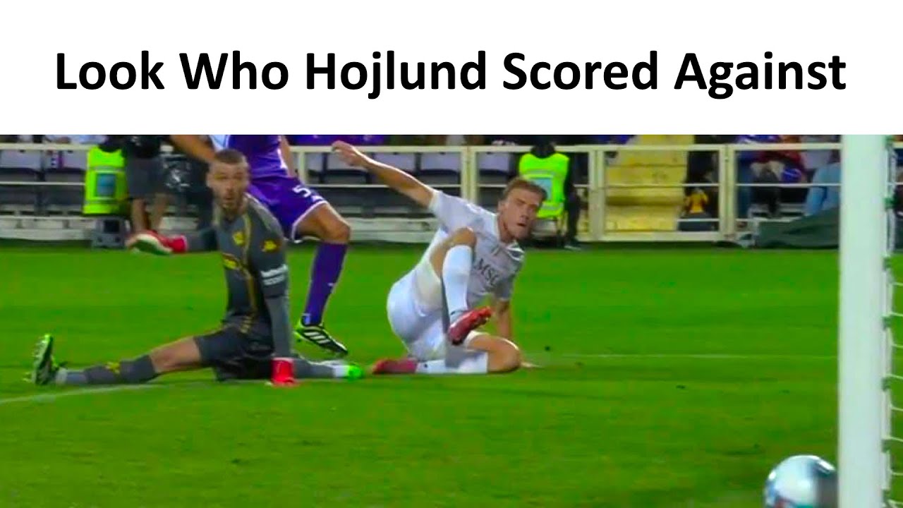 Daily Football Memes V857