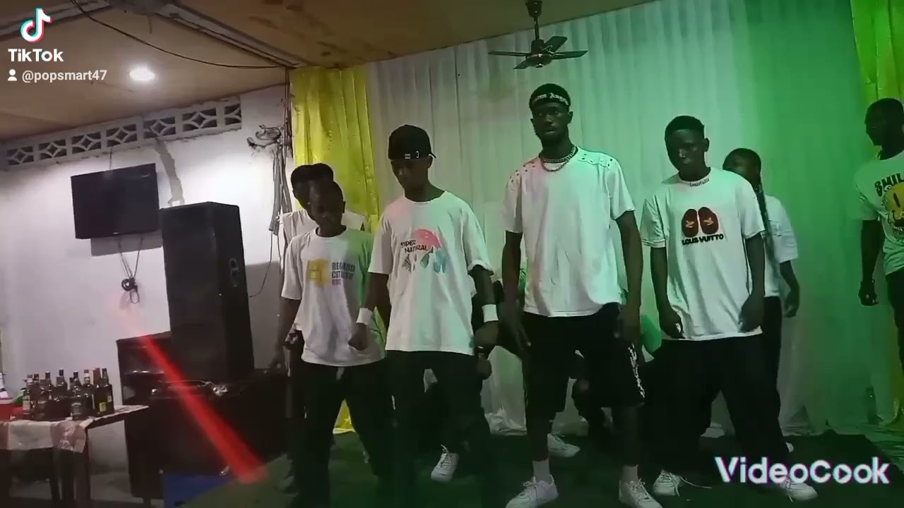 popsmart in infinity dance crew