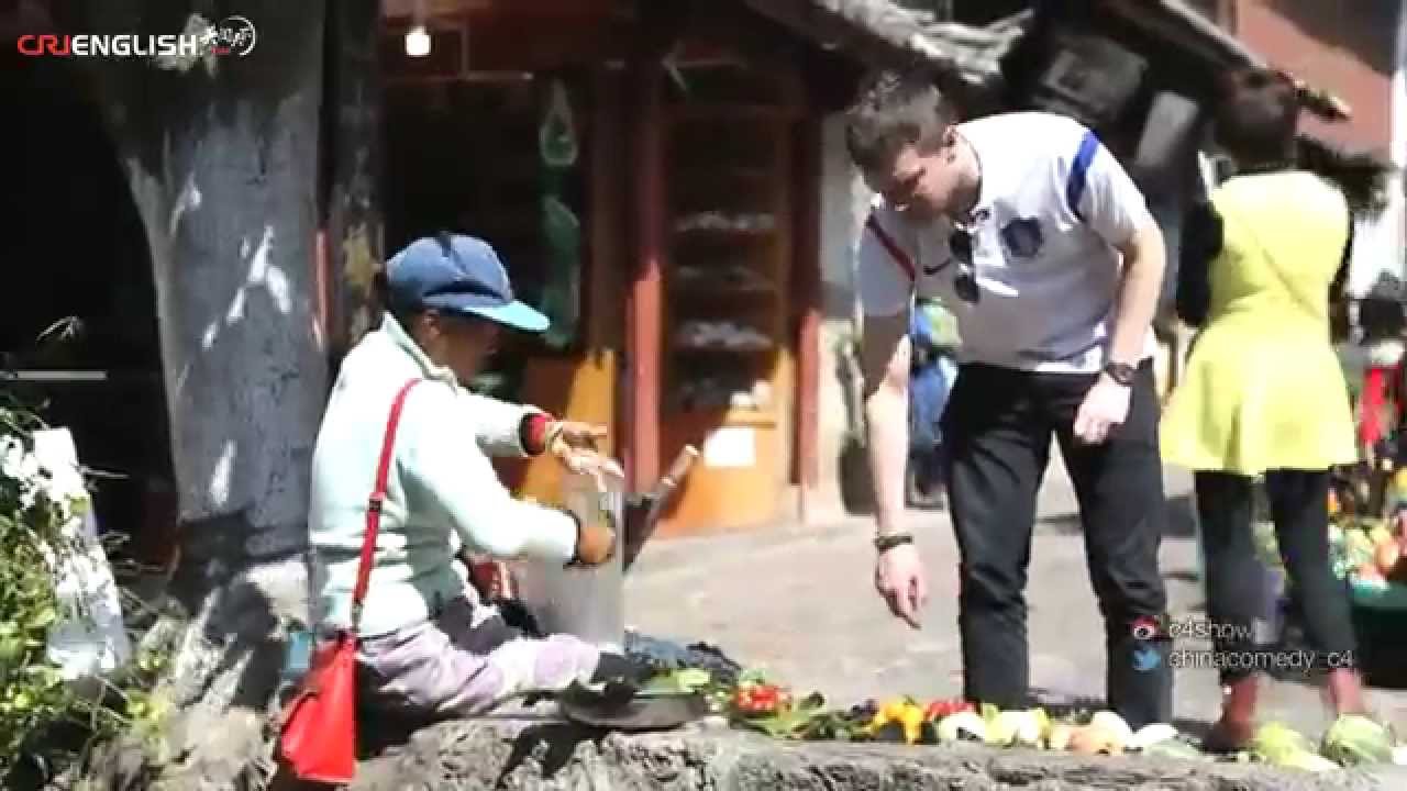 云南，在丽江古城买东西 YUNNAN: Shopping in the Ancient Town Lijiang