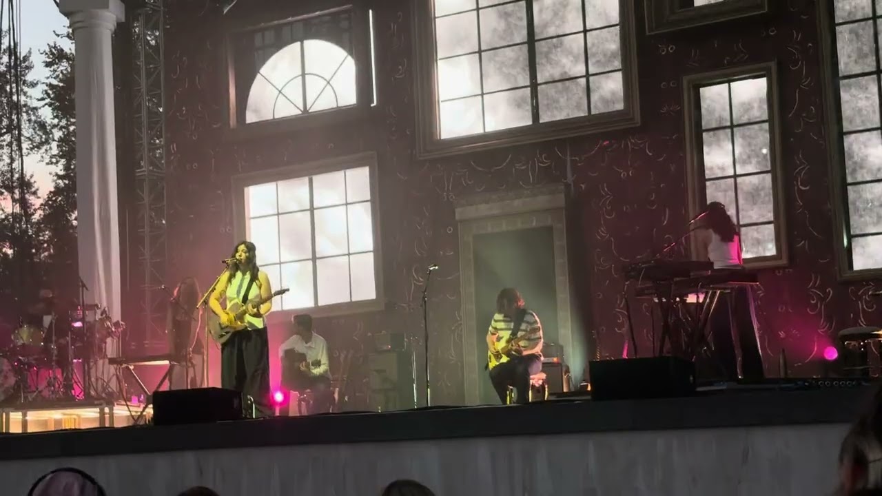 lucy dacus forever is a feeling tour carnation: lost time 8/10/25