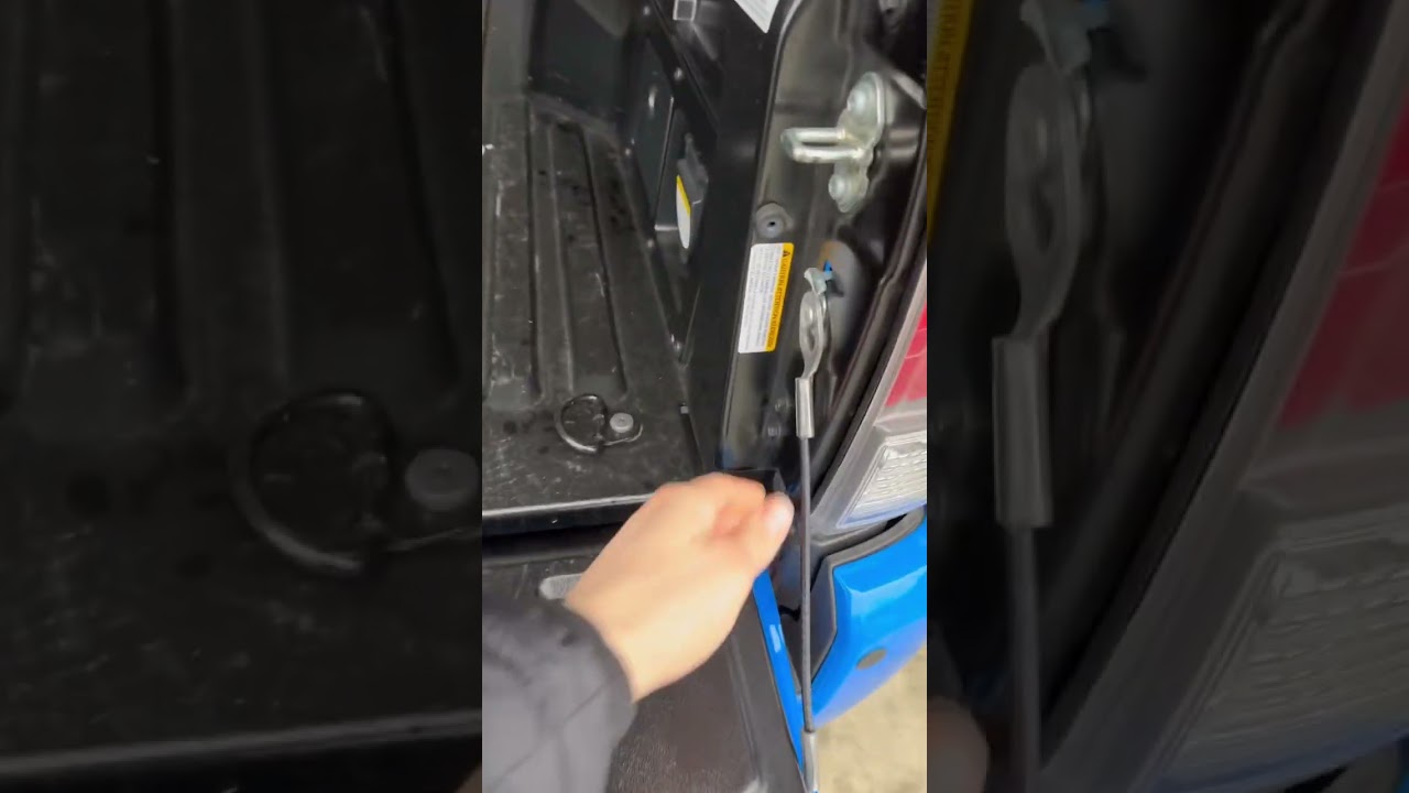 How to keep your Toyota Tacoma tailgate secure and safe! #toyota #4x4 #trd #secure #security