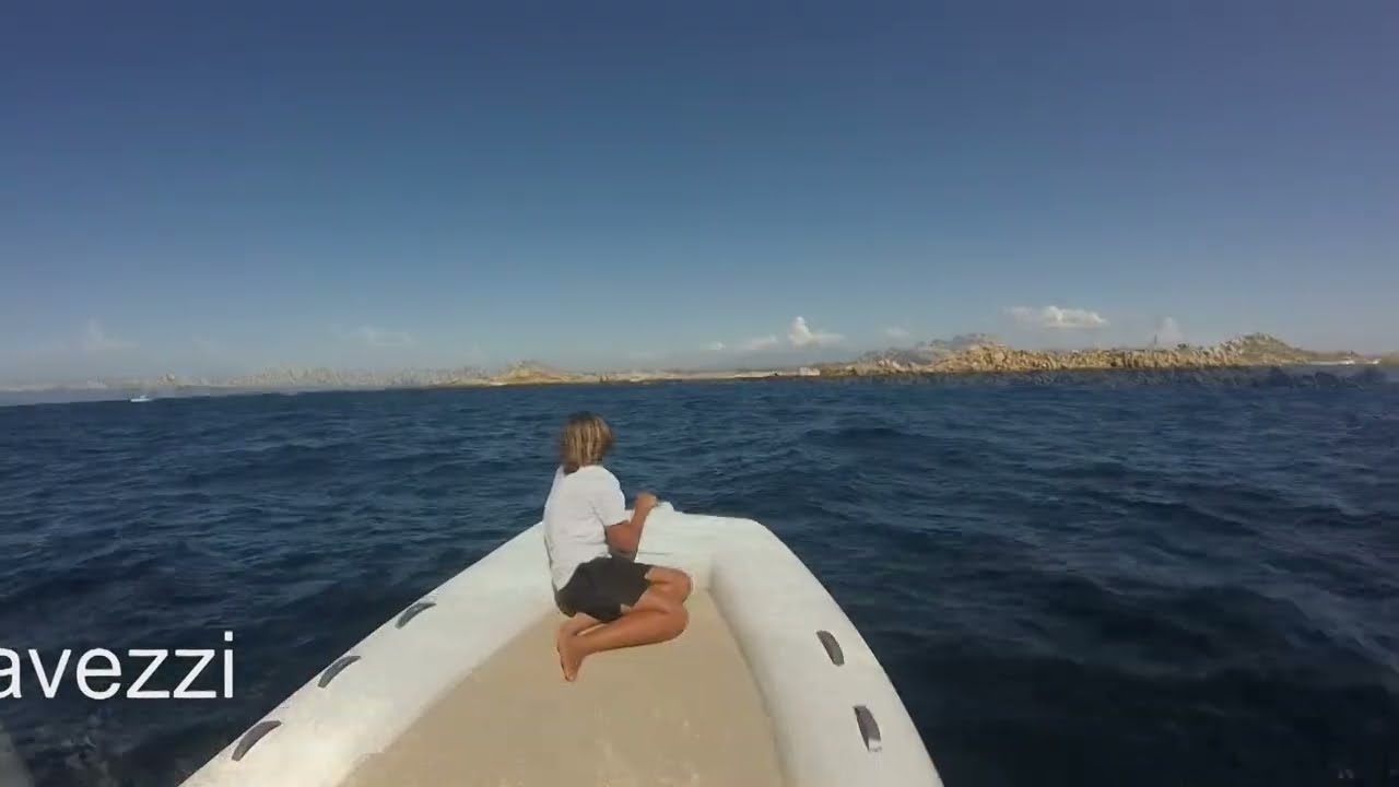 Corsica, Isola di Lavezzi ed Isola Piana. Capelli Tempest 530, fuoribordo Yamaha 40 cv G Supreme.