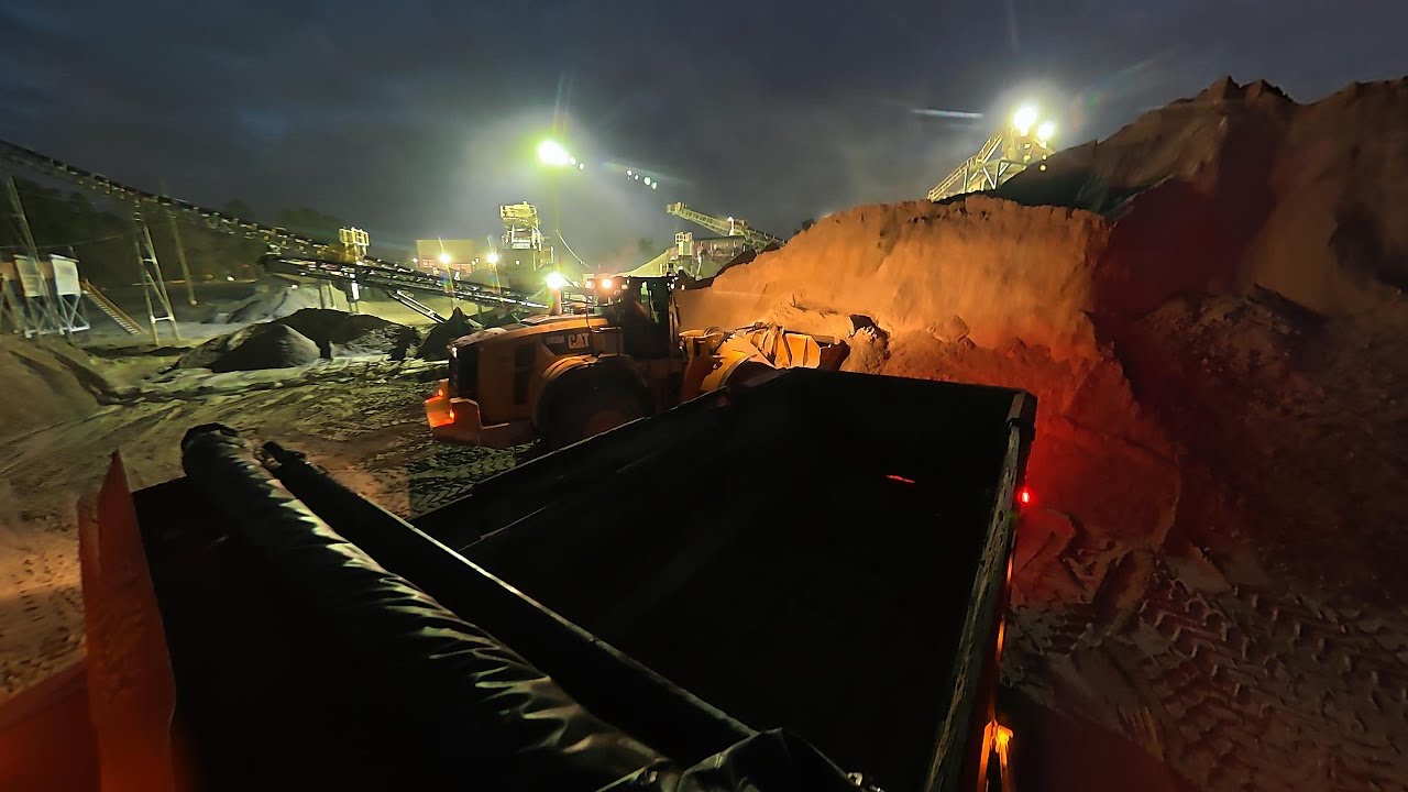 Sand Stockpiling 23 Tons | Dump Truck ASMR | Quarry Haulin