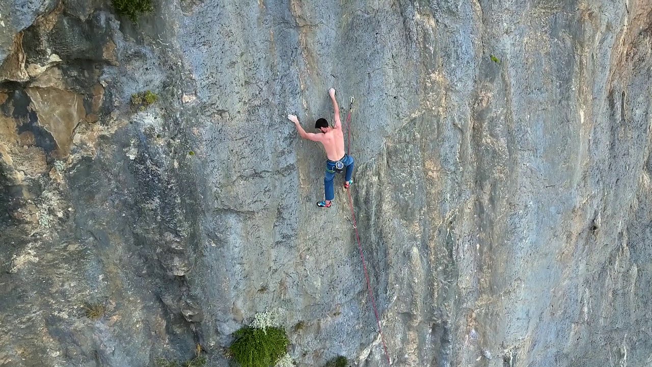 Climbing Kalymnos | Harry Parterre*** (7a)
