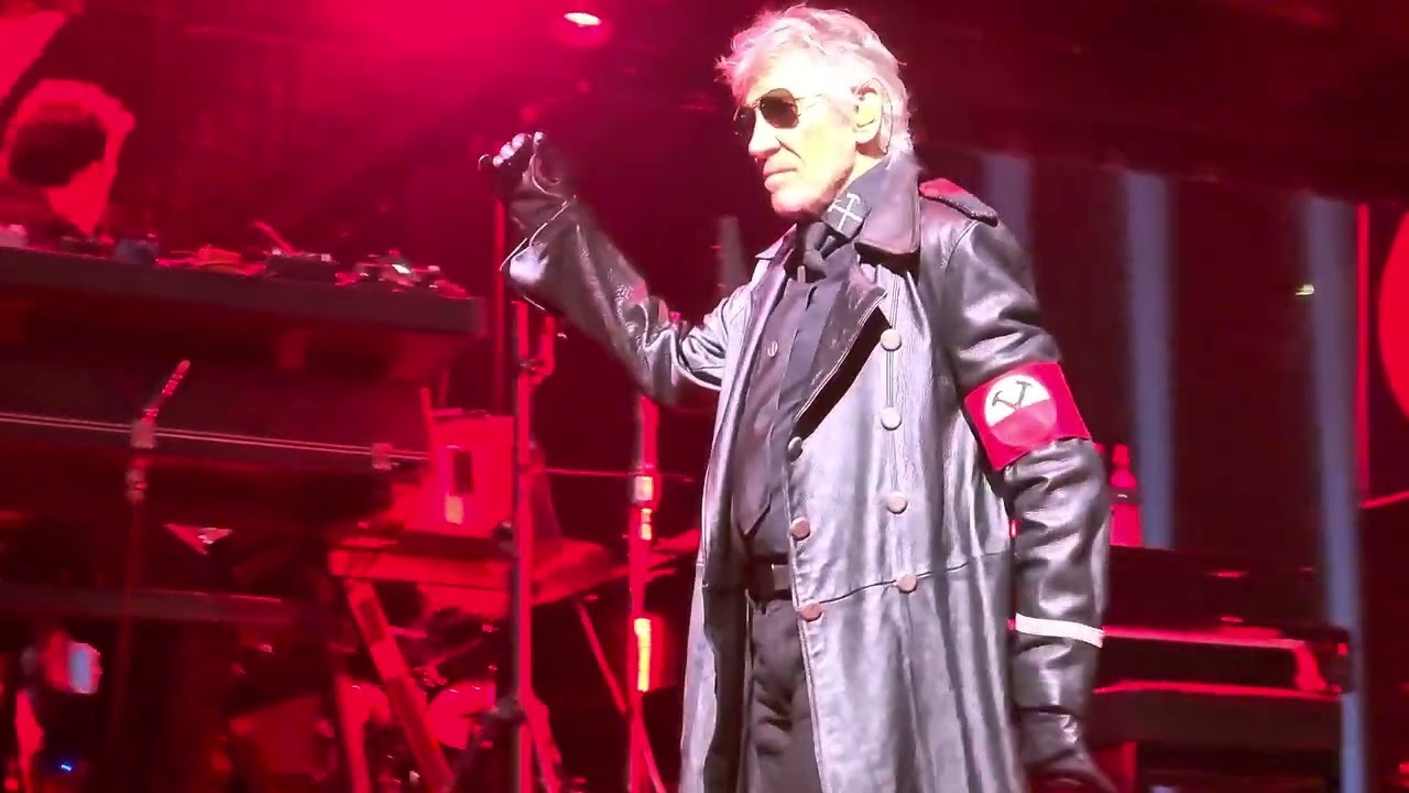 Roger Waters - In the flesh. Live in Royal Arena Copenhagen 17.04.2023 - This is not a drill tour