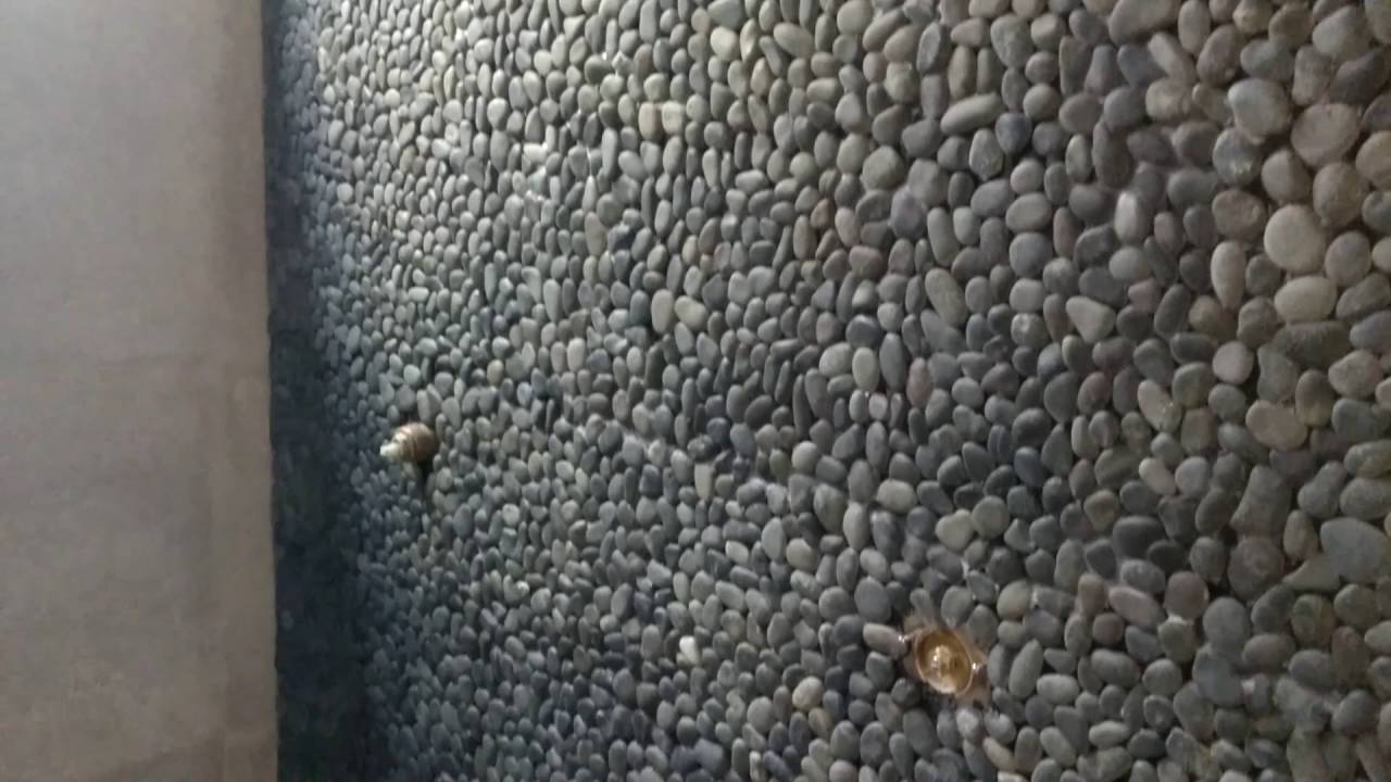 Seixos e Ecobrick