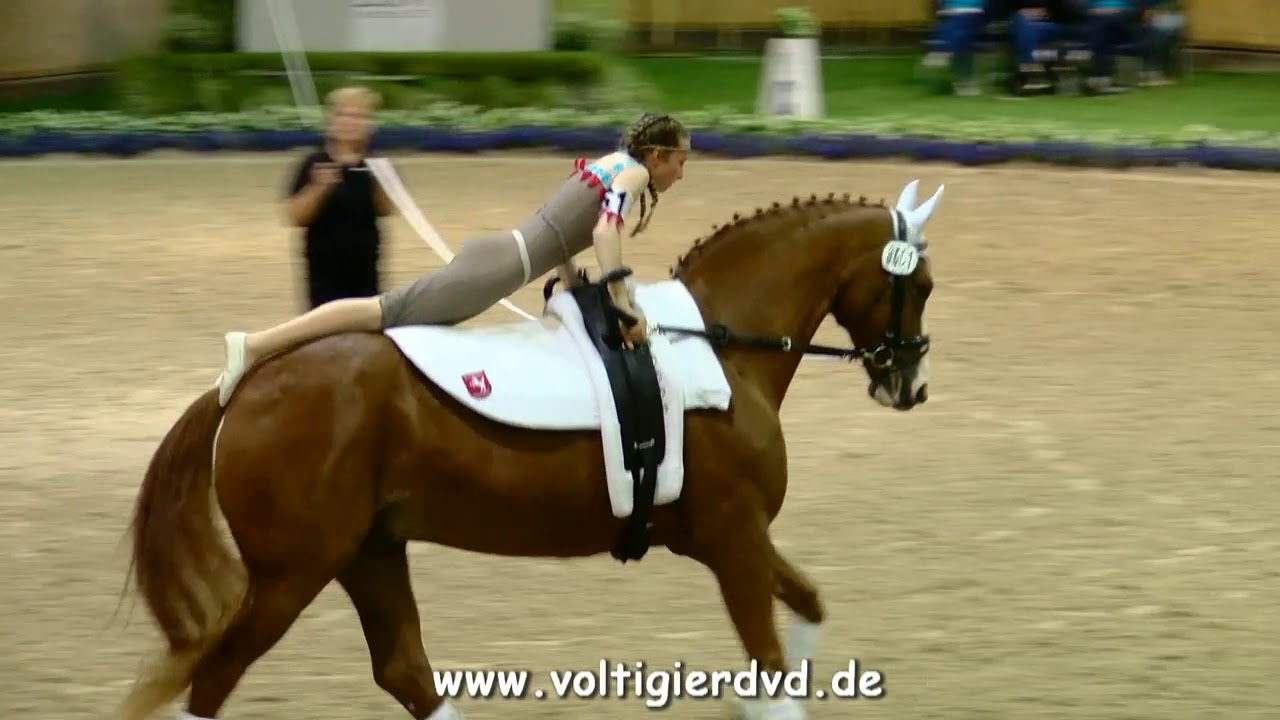 Paula Waskowiak - Damen 27 - DJM Voltigieren Aachen 2017