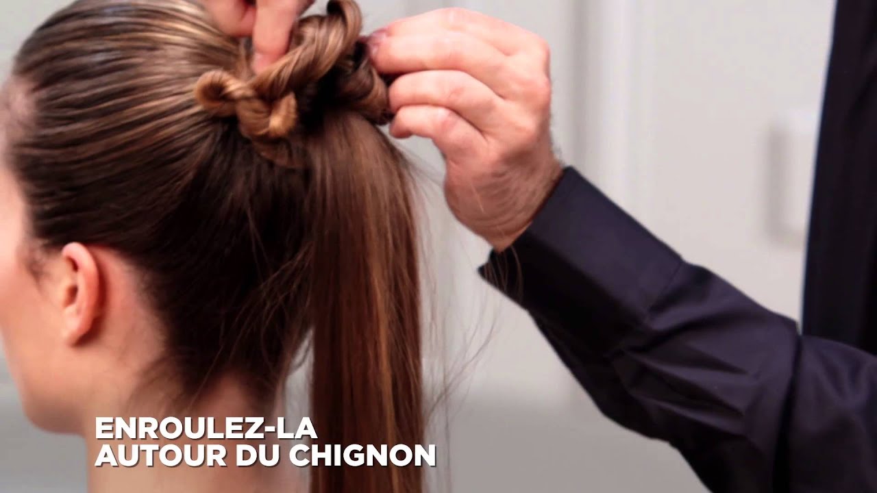 Chignon de danseuse torsadé avec Stéphane Lancien