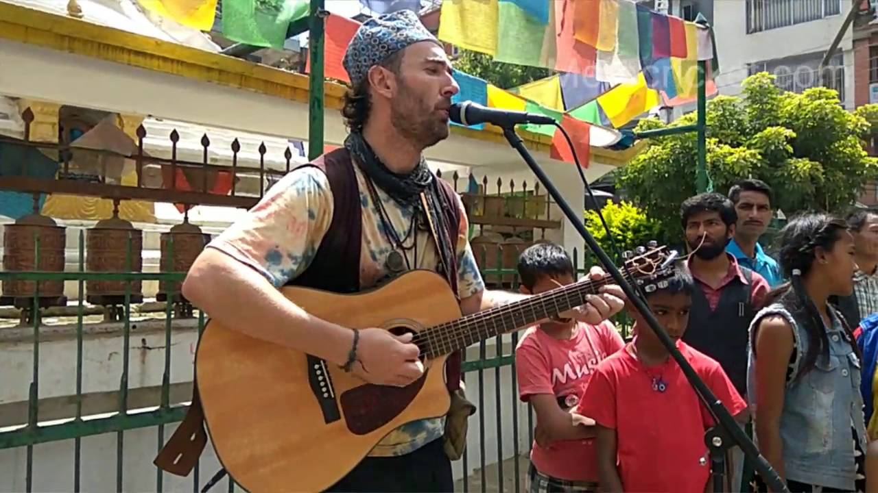 Reshim Firiri ... Cover By UK Singer Alexander Nepali | Live