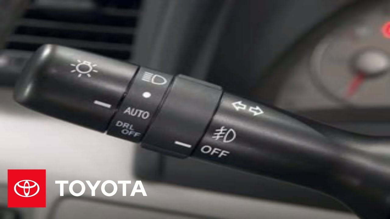 2007 - 2009 Camry How-To: Automatic Light Cut-Off | Toyota