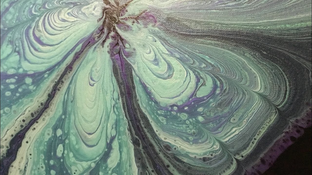 (209) Musical Bottle Bottom Pour Acrylic Pouring