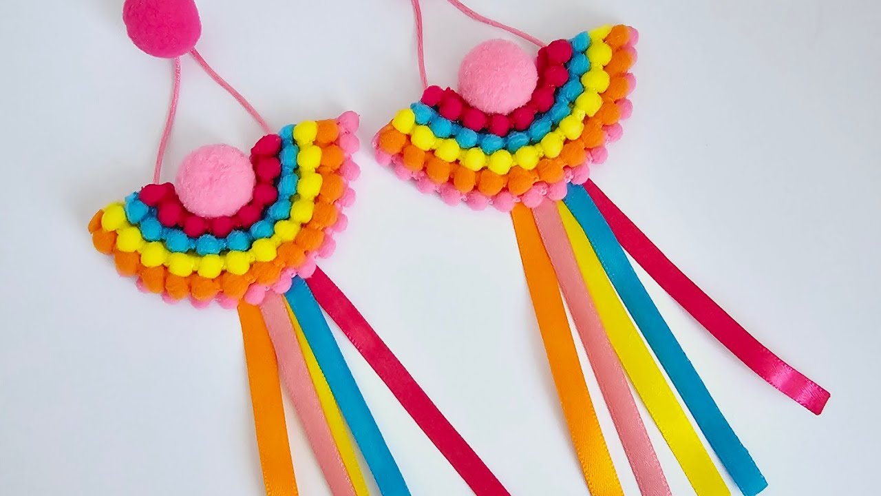 Brinco Pompom Carnaval 