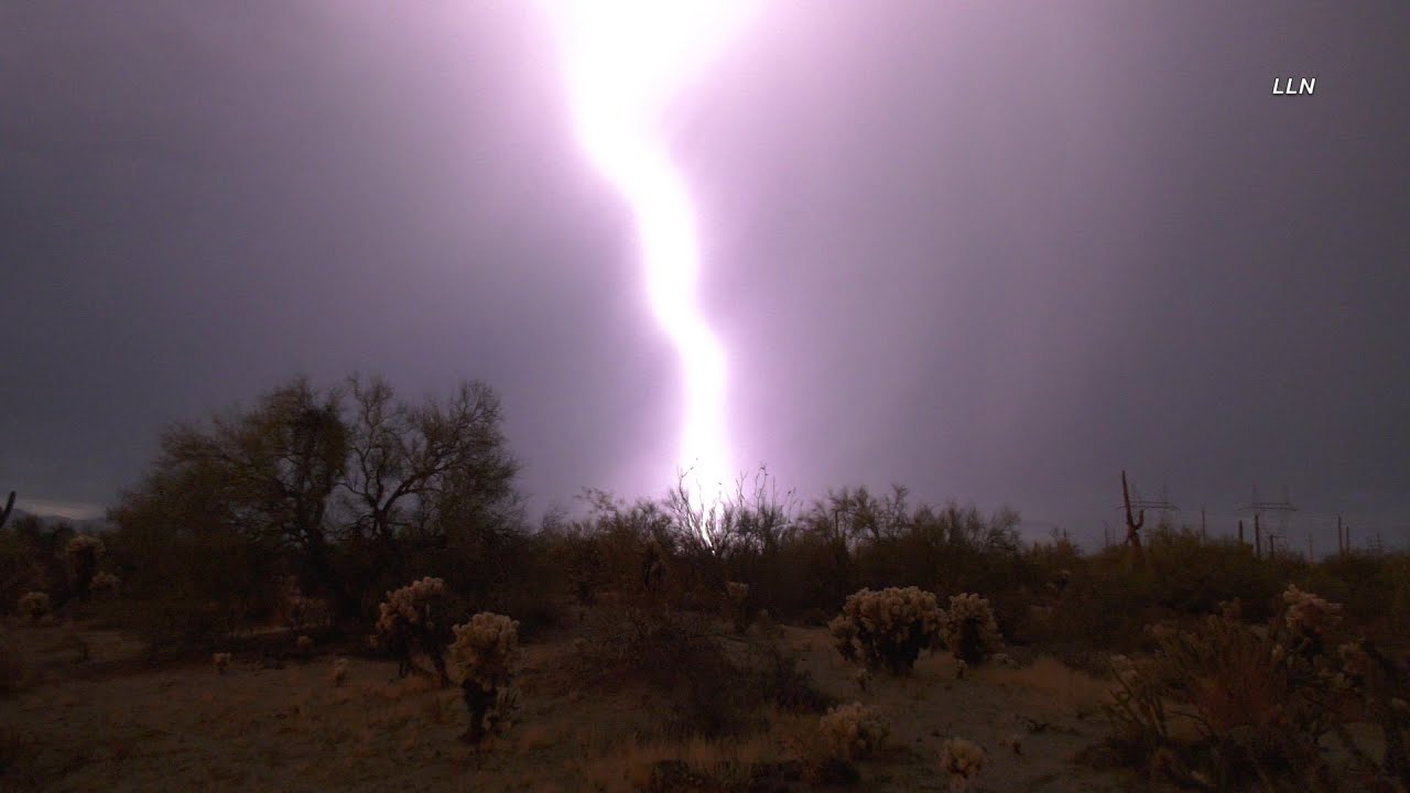 Arizona Monsoon Causes Major Lightning - July 16, 2022