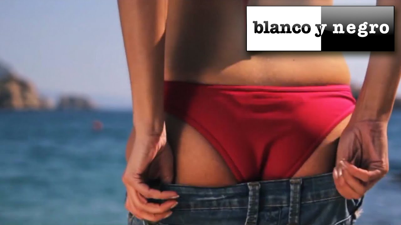 EME BE & Fran Leuna - Hace Calor (Cuando Sale El Sol) Official Video
