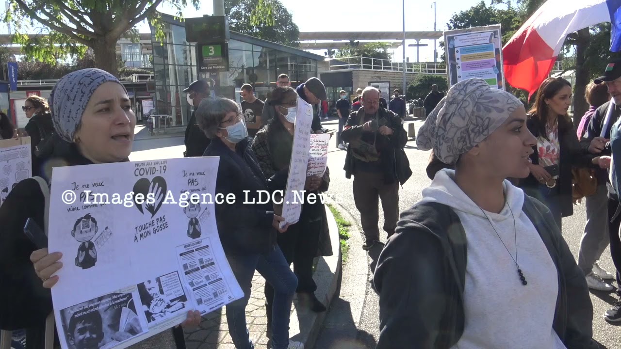 Vaxibus de Skyrock. Les Mureaux/France 8 Octobre 2021