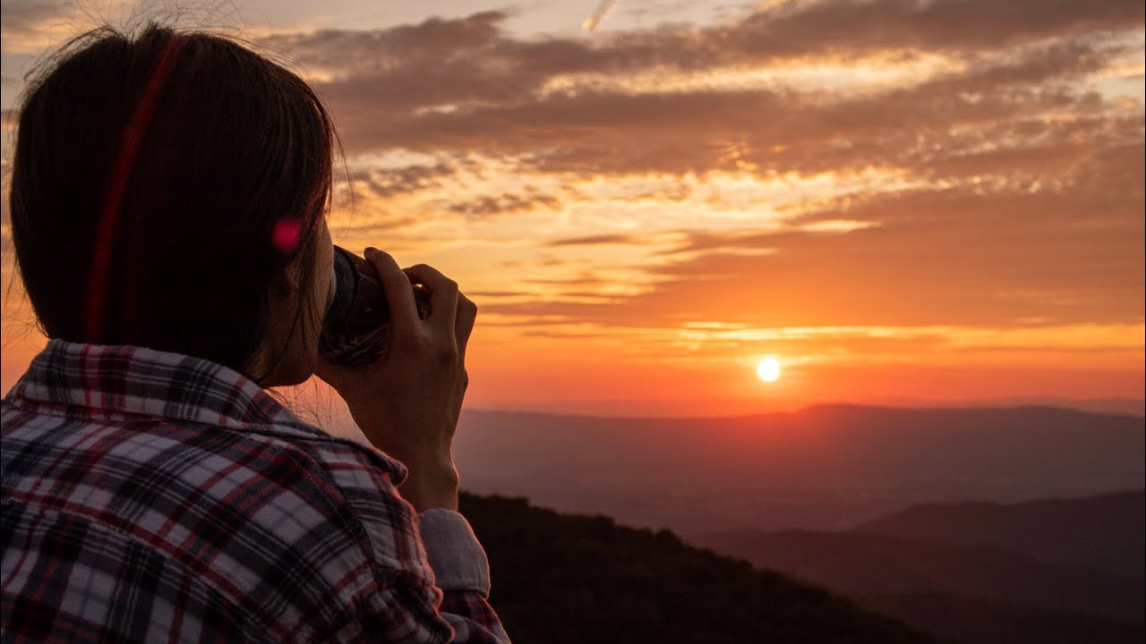 Sunset hike: Bearfence Mountain