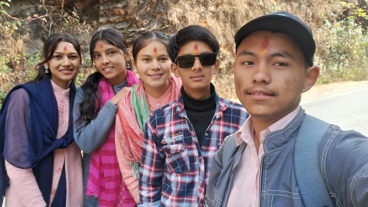 I went Gupteshwar Temple with Friends 🚶‍♂️