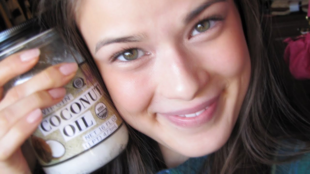 Get Glowing, Dewy Skin with Coconut Oil!