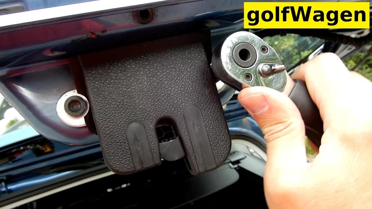 VW Golf 7 rear door tailgate lock removal