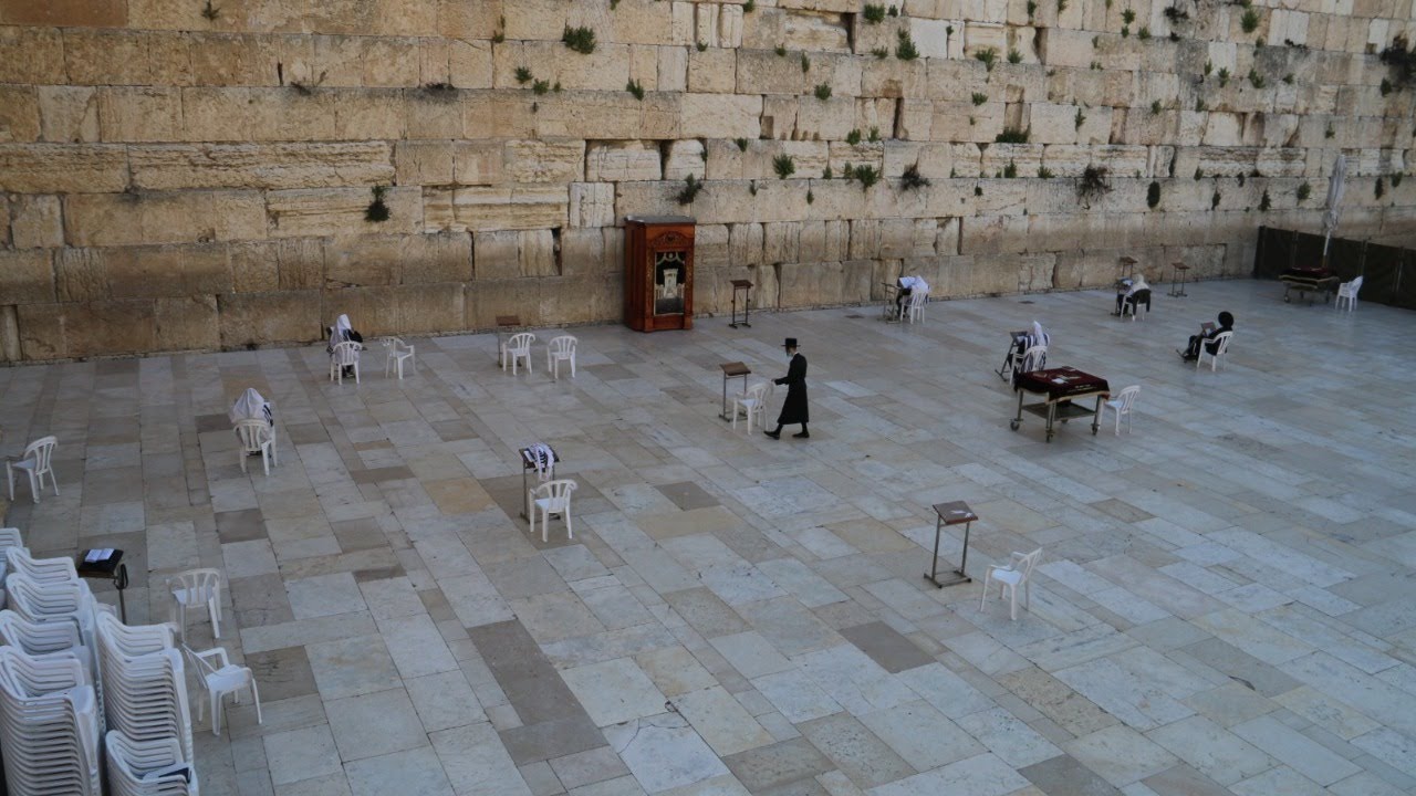 תפילת שחרית בשידור חי א חול המועד מהכותל לתאריך ט