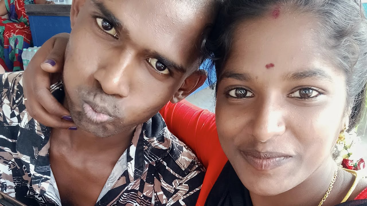 காலம் போன காலத்துல காதல் எதுக்குன்னு கேட்டுட்டா பிரண்ட்ஸ்😭😭😭😭😭