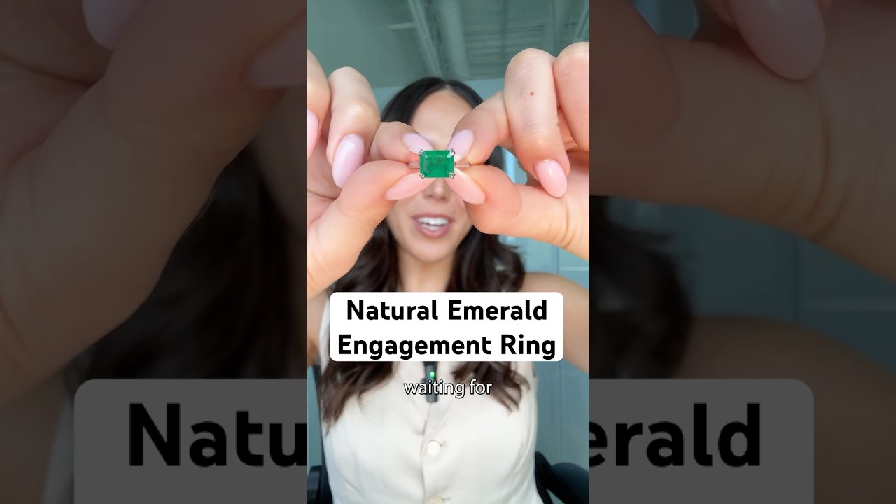 Emerald gemstone engagement ring reveal 💍
