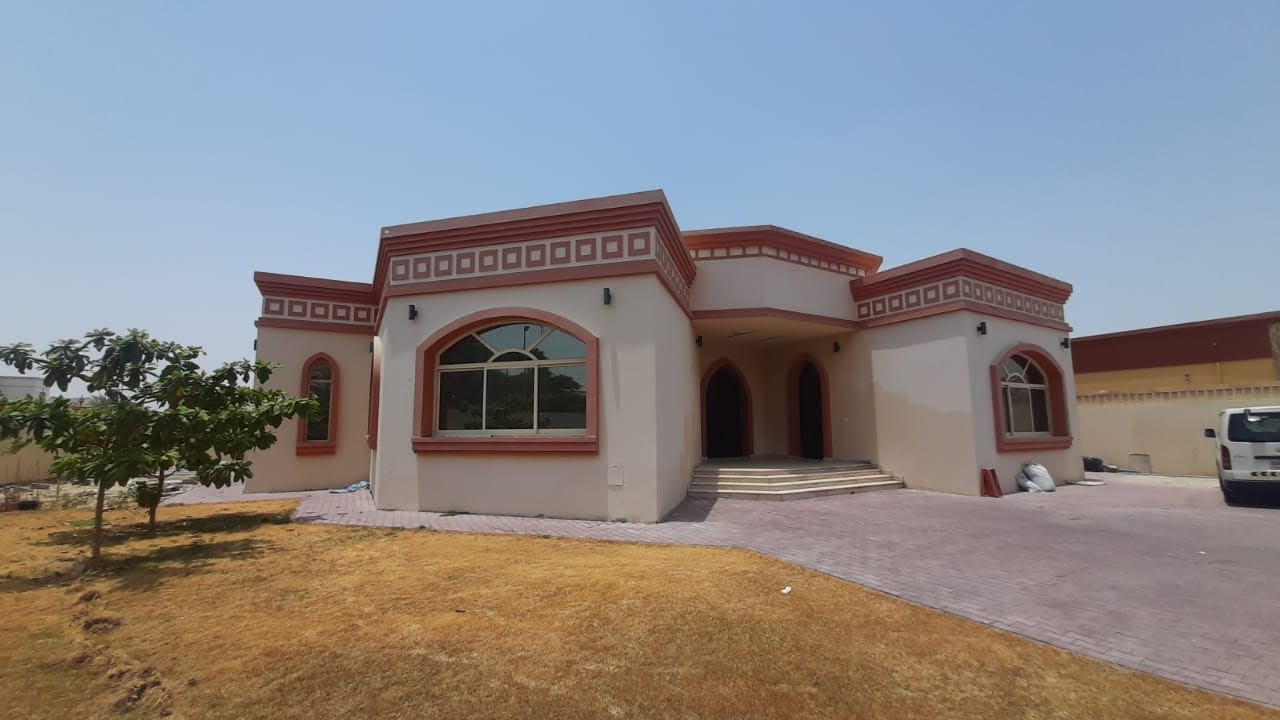 INDEPENDENT 3 BEDROOMS VILLA WITH HUGE GARDEN SPACE I AL WARQA