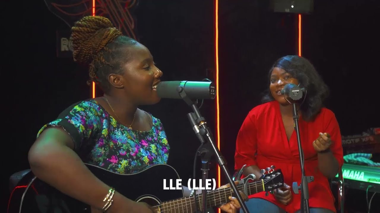 Favour Ojo - Acoustic Worship Session feat. Grace Idowu