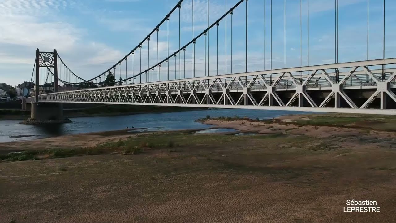 La Loire à Ancenis fin août 2022