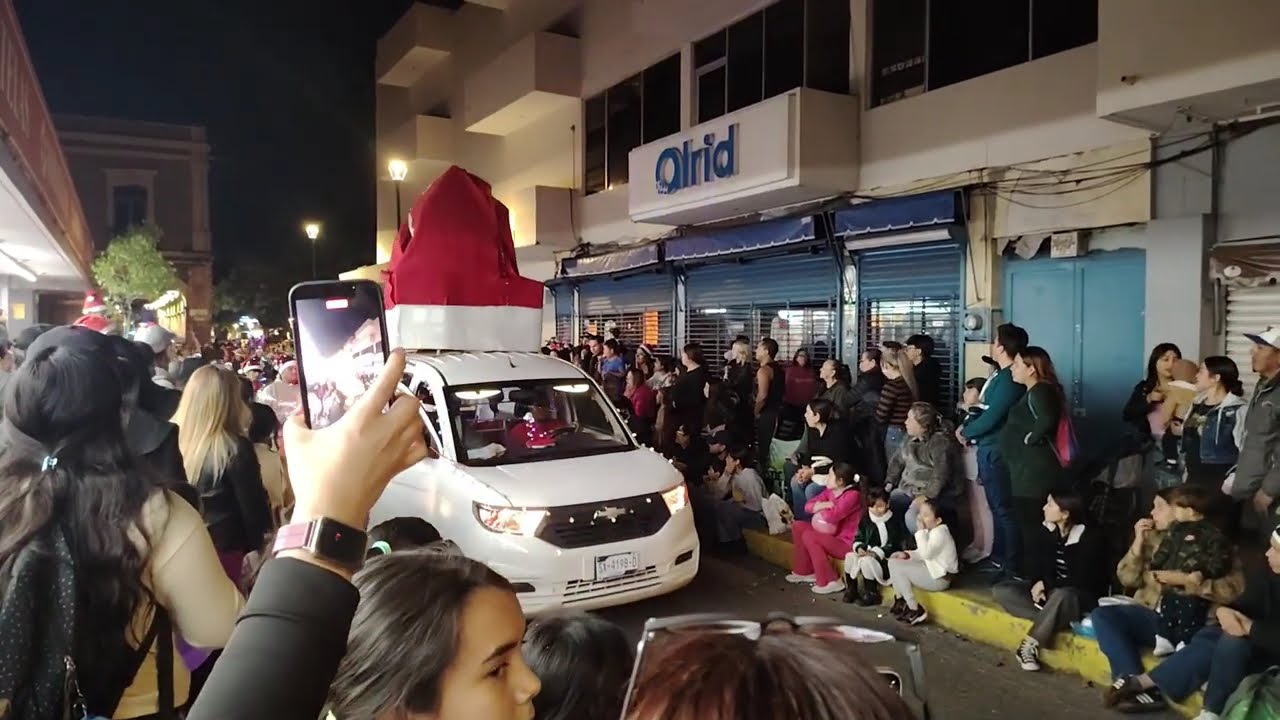 Parte 2 Desfile Navideño en Zamora Michoacán 