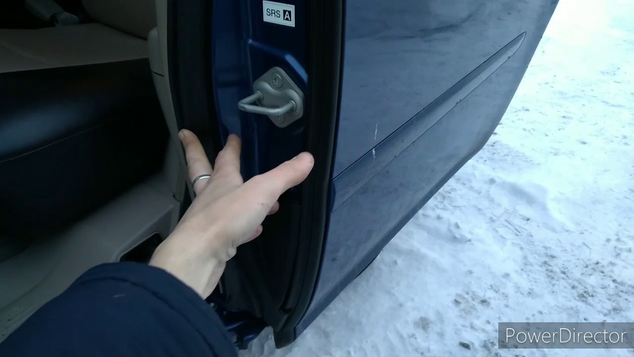 Сдвижные двери Toyota Raum ncz20