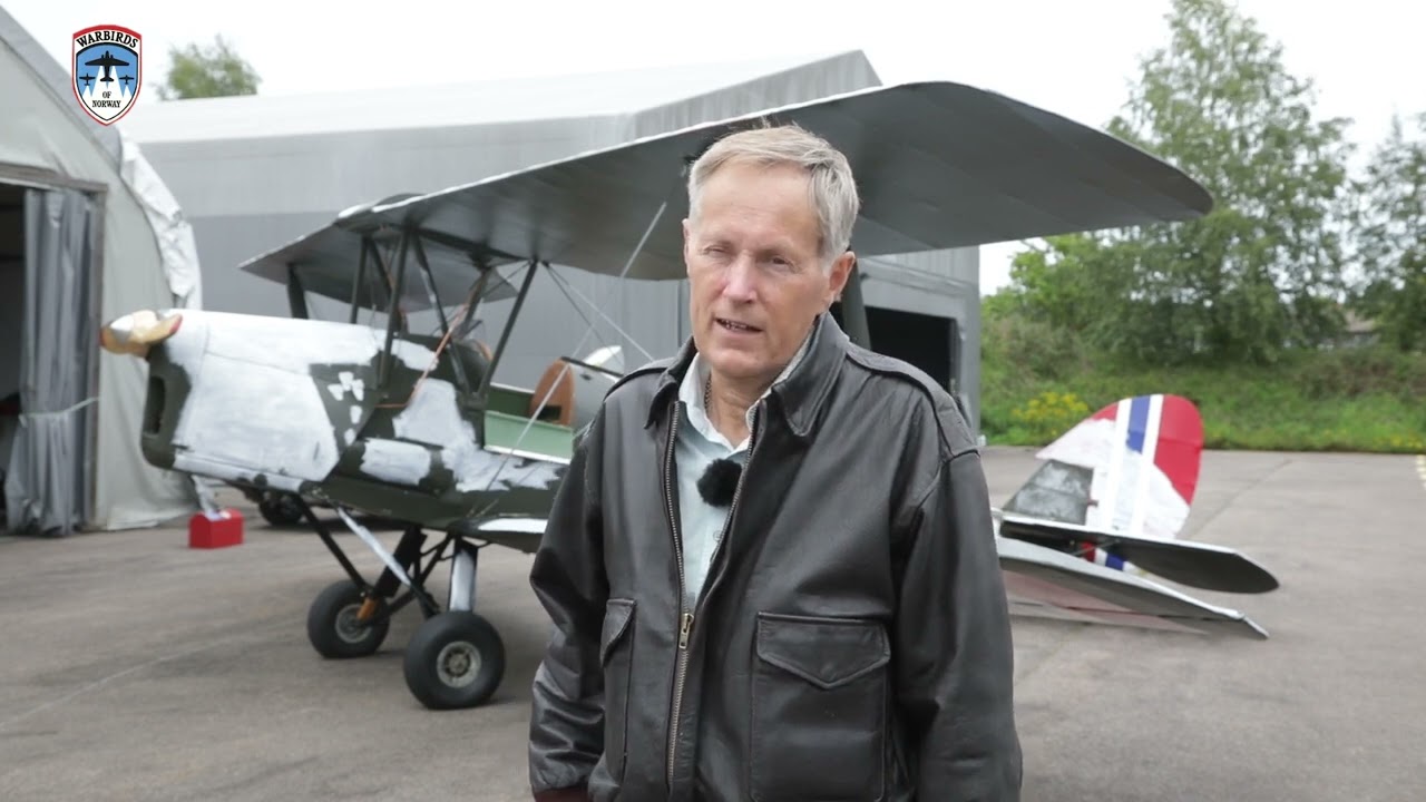 Tiger Moth 145