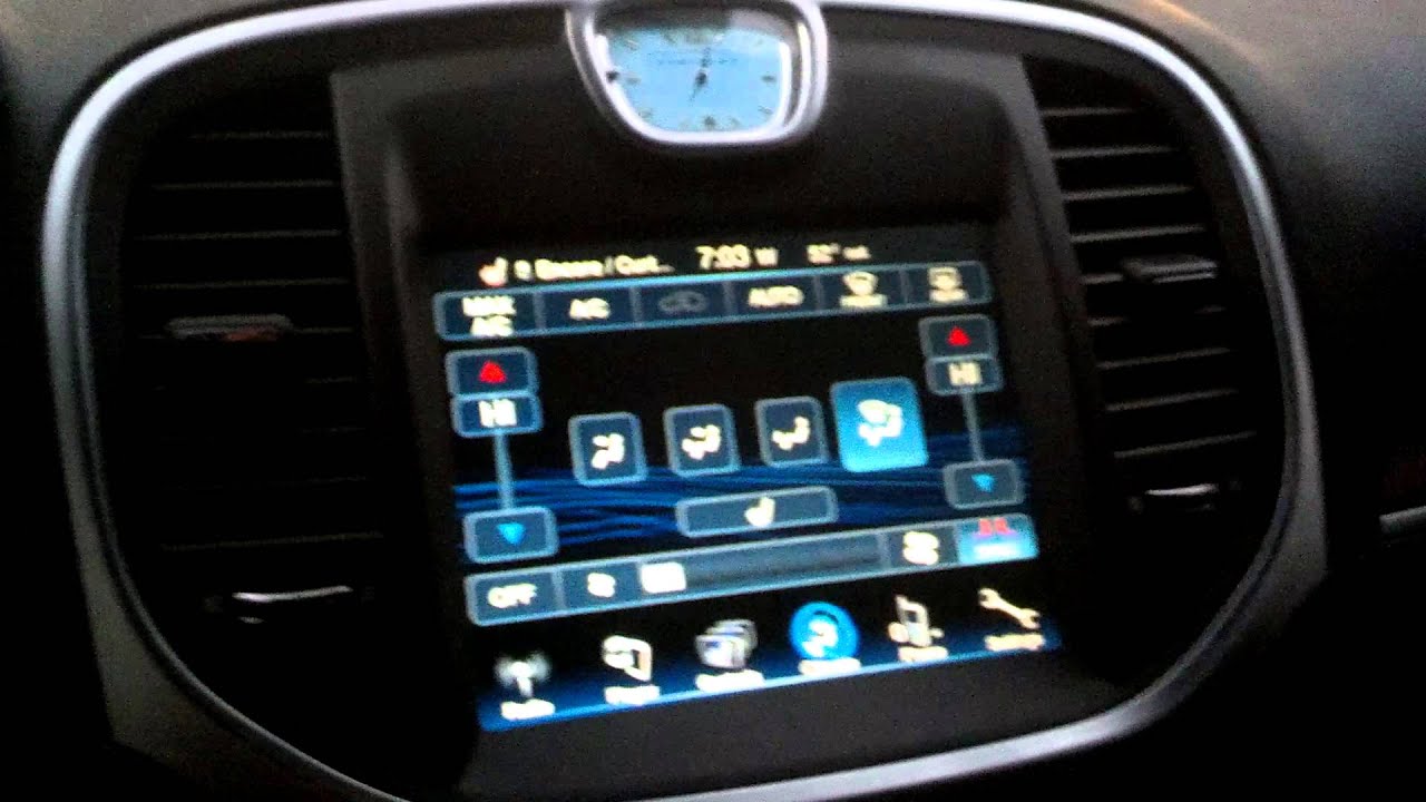 2013 Chrysler 300 Recirculate Button Not Working.