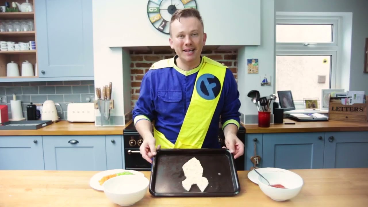 Captain Creates   SUPER SPACE PIZZA!