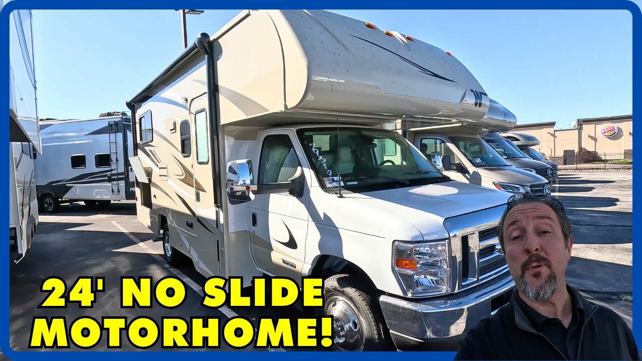 24' No Slide Motorhome! 2025 Winnebago Minnie Winnie 22R