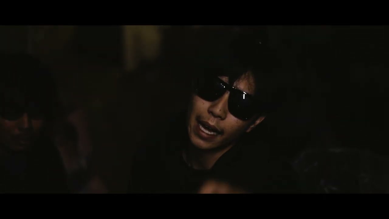 AT - ชานเมือง ft.WAT (Official Video)