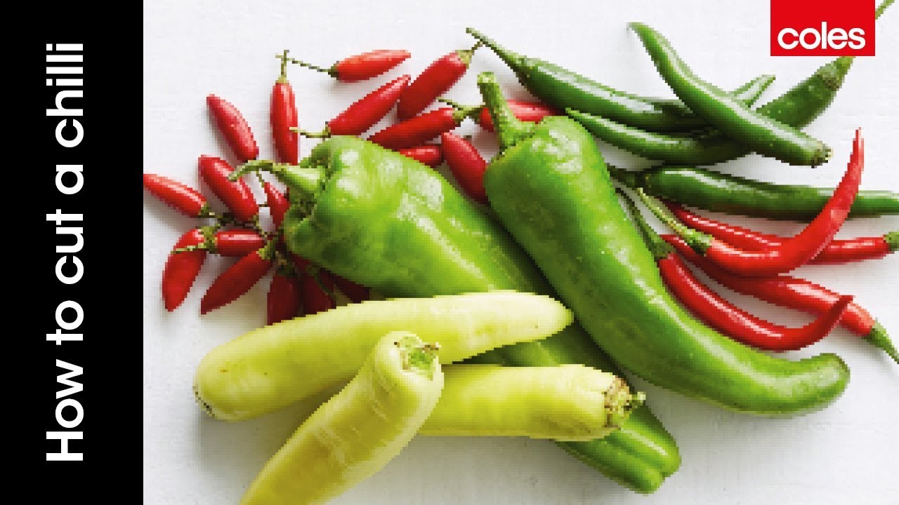 How to cut a chilli and remove the seeds easily